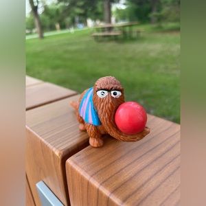 Muppet's Vintage Snuffleupagus With a Beach Ball